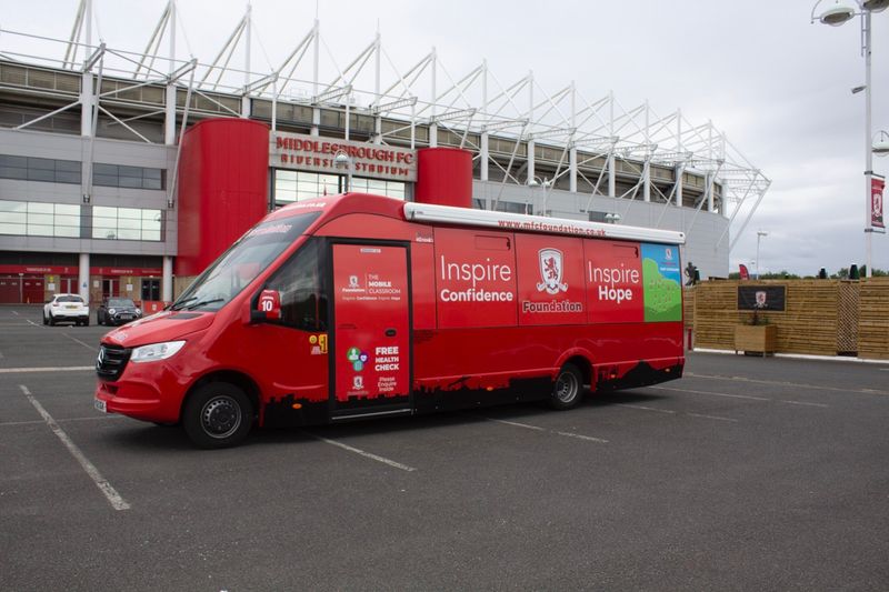 Hemlington Labour team bring Boro Bus for young people